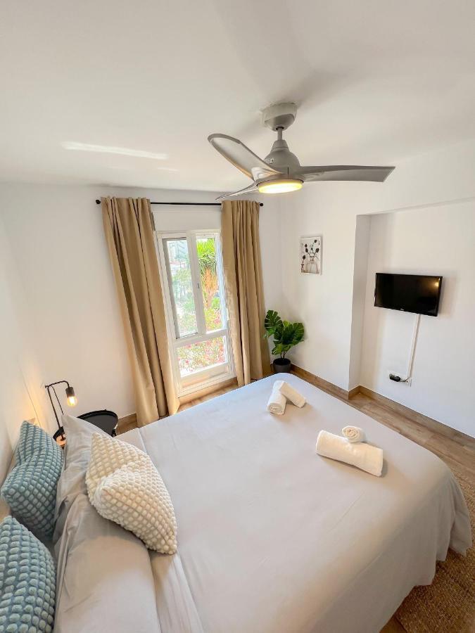 Bright & Cozy Apartment Acuario Beach&Pool เบนัลมาเดนา ภายนอก รูปภาพ