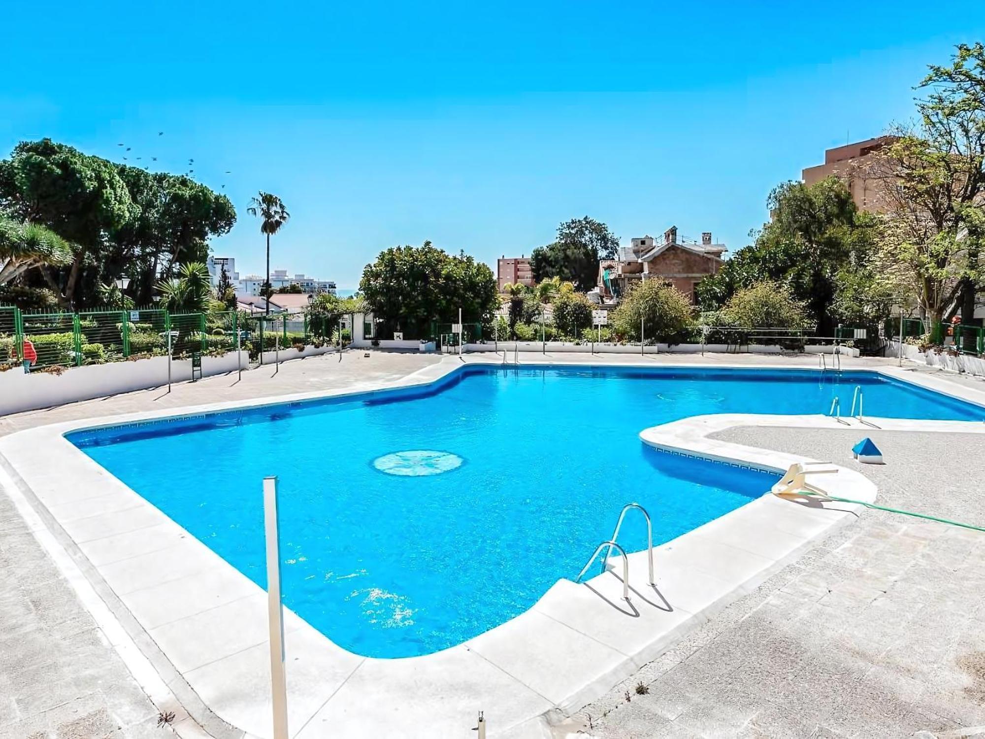 Bright & Cozy Apartment Acuario Beach&Pool เบนัลมาเดนา ภายนอก รูปภาพ