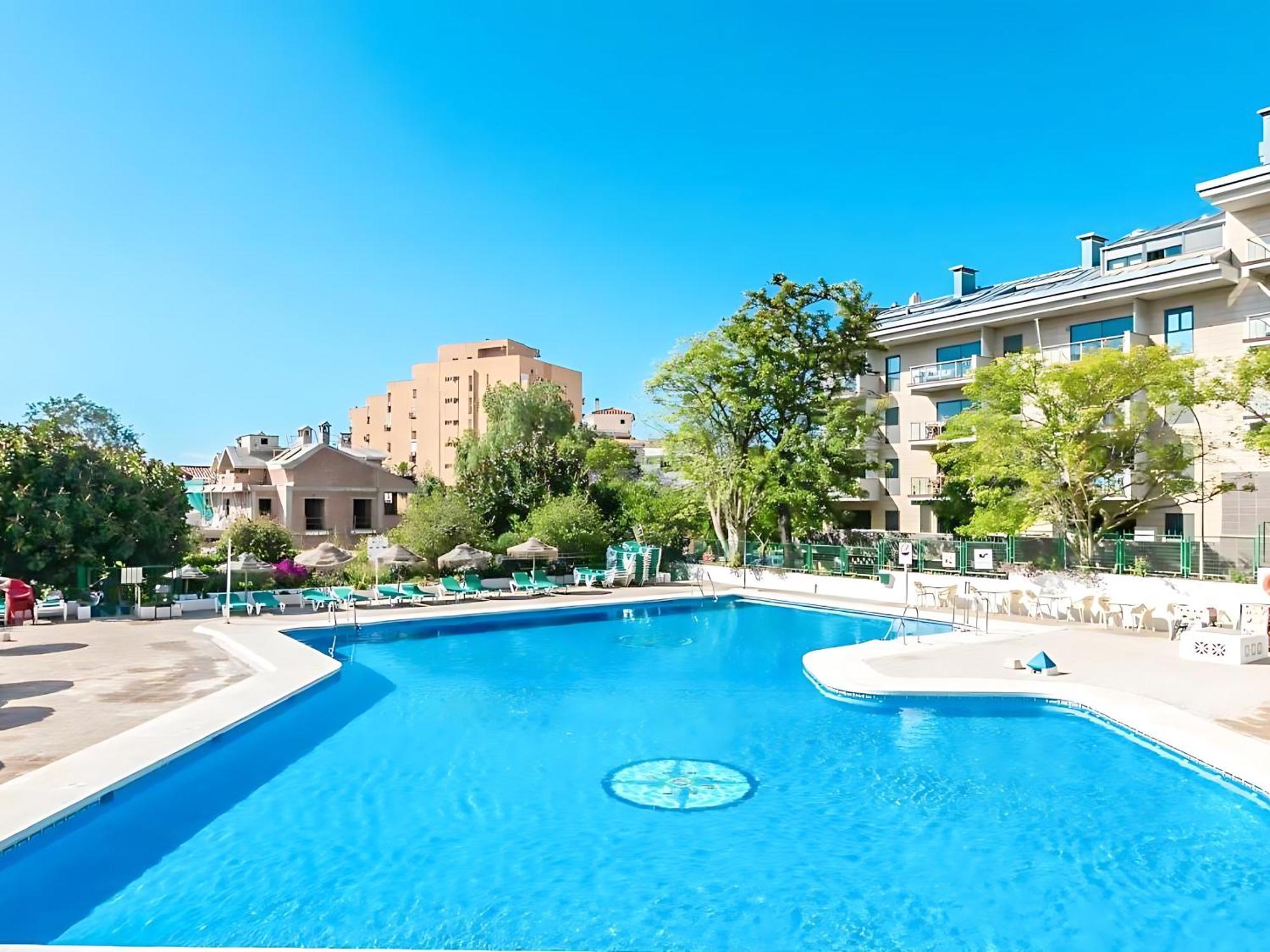 Bright & Cozy Apartment Acuario Beach&Pool เบนัลมาเดนา ภายนอก รูปภาพ